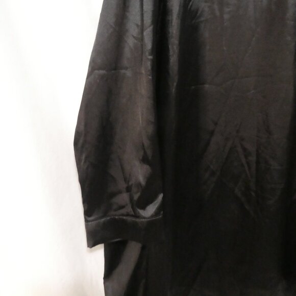 PRETTYLITTLETHING | size 18 | Elegant Black Satin Button-Up Top - Picture 12 of 14